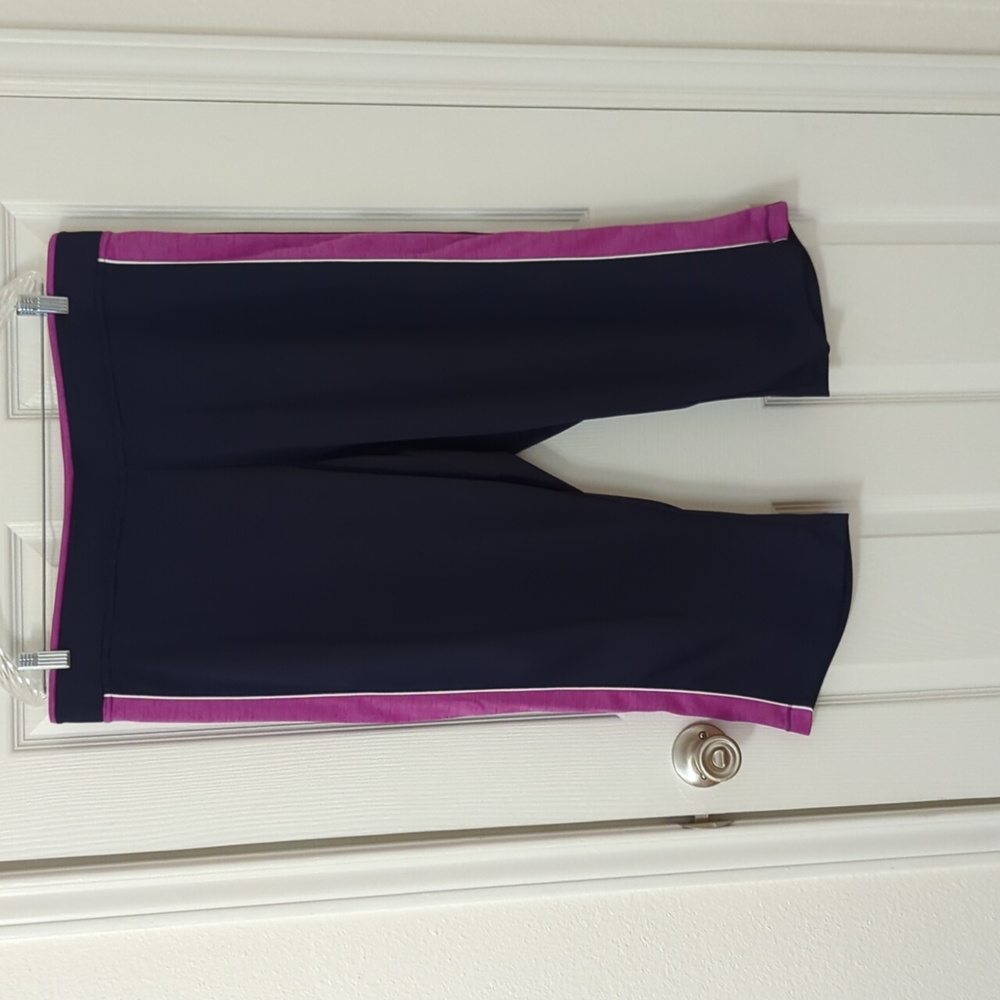 Made for Life workout capris size XL